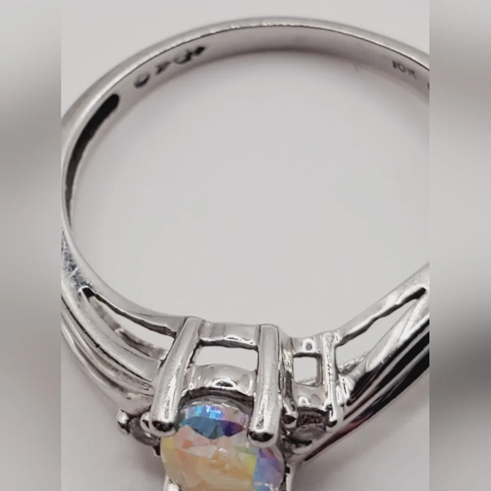 10K Solid White Gold Oval Mercury Mystic Topaz Ring